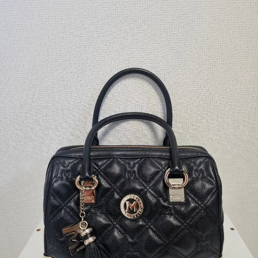 [BUNJANG] Metrocoty Women's Quilted Tote Bag Black / 메트로시티 여성 토트백 블랙