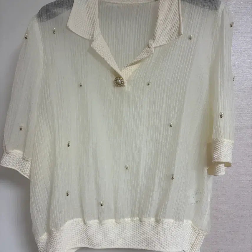[BUNJANG] Imported Pearl Blouse / 수입보세 이쁜 진주 블라우스