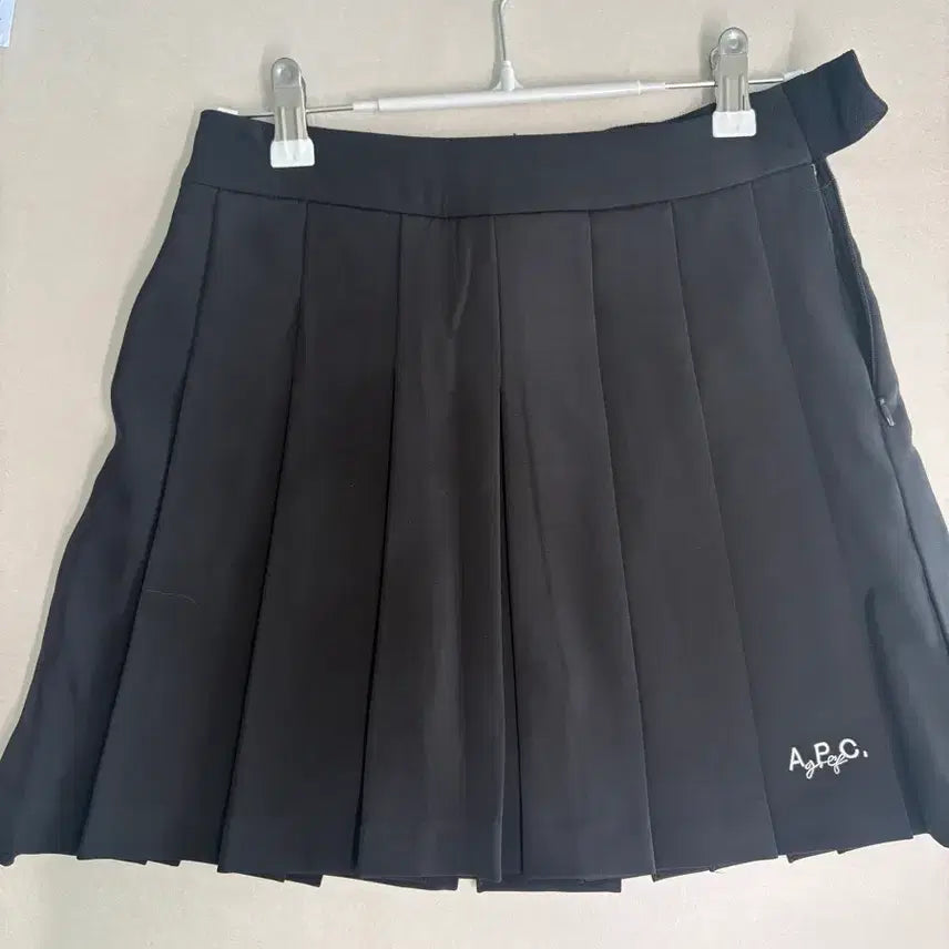 [BUNJANG] A.P.C. Pleated Golf Skirt - Black / apc 골프스커트
