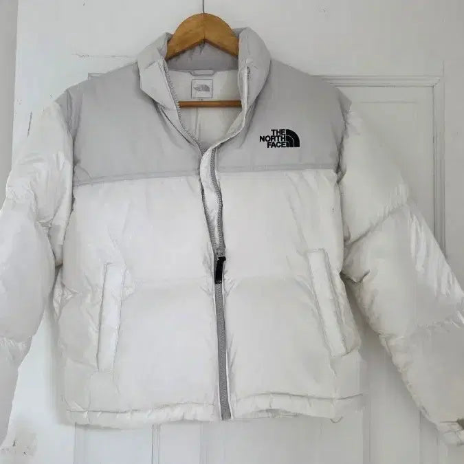 [BUNJANG] The North Face Nuptse Padded Short White/Gray Jacket / 노스페이스 눕시 패딩 숏 화이트/그레이