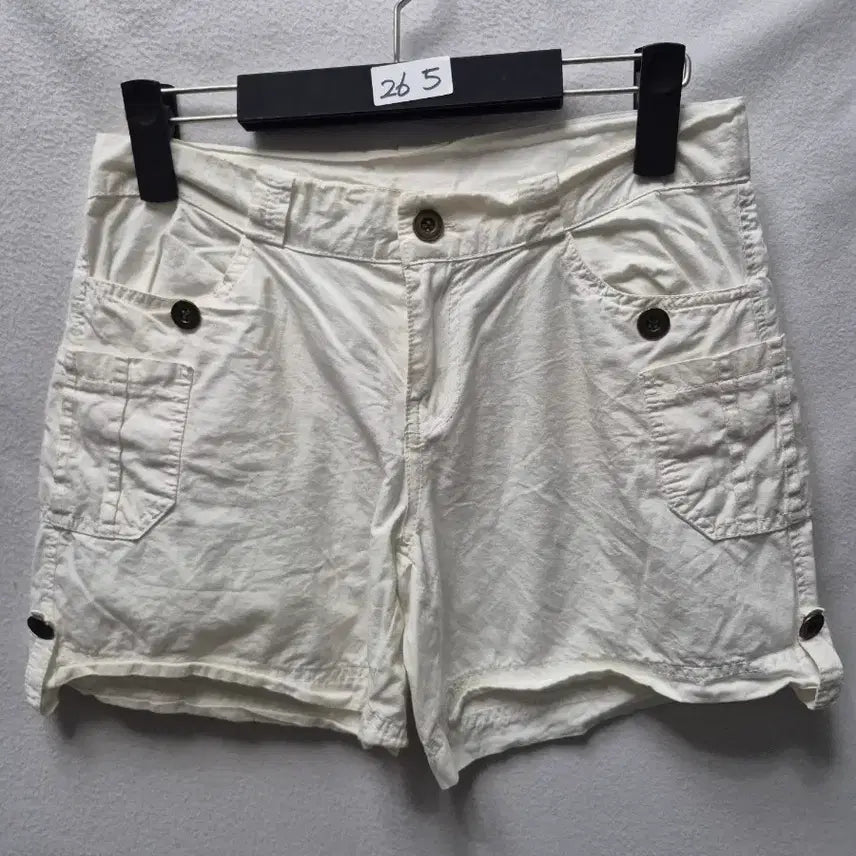 [BUNJANG] White Cargo Shorts Size 26 (Set of 2) / 화이트 카고 반바지 26사이즈 두개  7천 개당