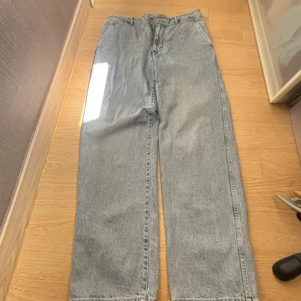[BUNJANG] Pottery Denim Pants (Size 1, Light Blue) / 포터리 데님 1사이즈 (라이트블루)