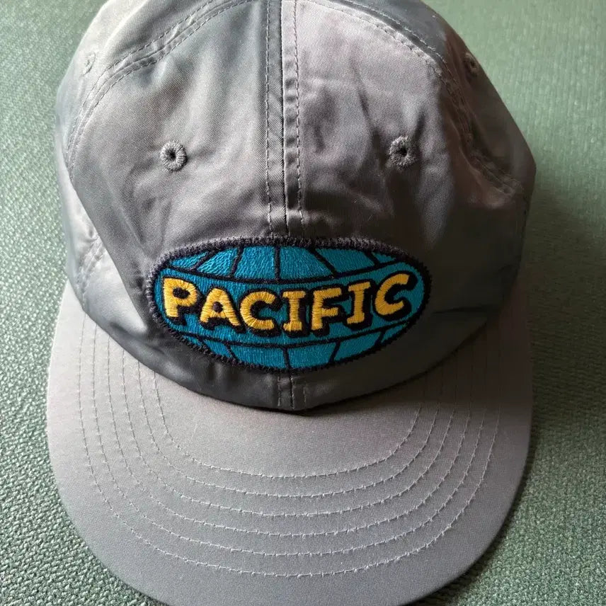 [BUNJANG] Bigwave Pacific Embroidered Nylon Wide Cap Hat (Gray) / [빅웨이브] 퍼시픽 자수 나일론 와이드 캡 모자 (그레이)