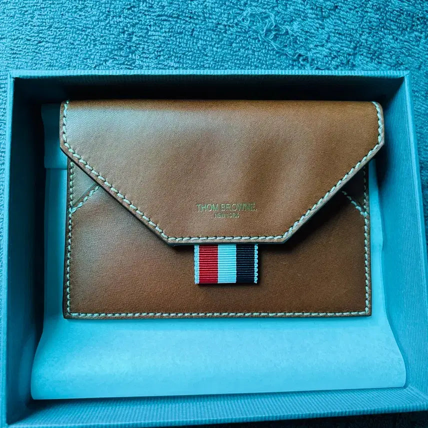 [BUNJANG] Thom Browne Tricolor Stripe Tab Envelope Cardholder / 새상품) 톰브라운 삼선탭 엔벨롭 카드지갑