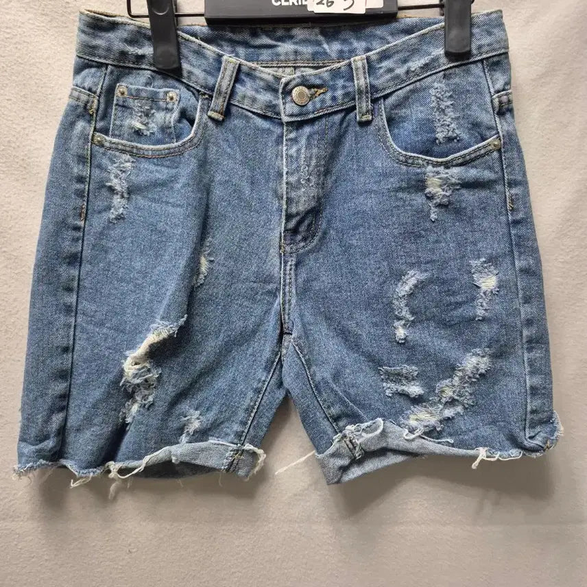 [BUNJANG] Distressed Rolled Hem Denim Shorts (Size 26) / 청바지 반바지 찢청 롤업 26 여러개 개당