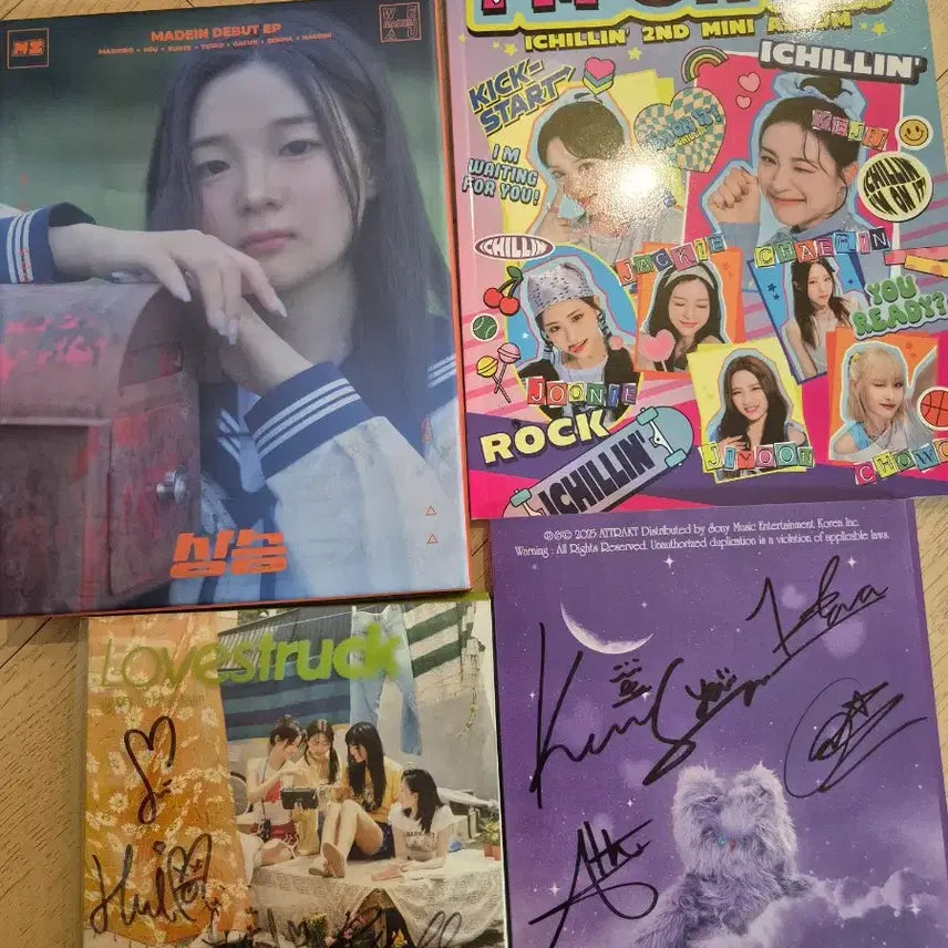 [BUNJANG] Girl Group Signed Album / 여자아이돌 싸인앨범 무배