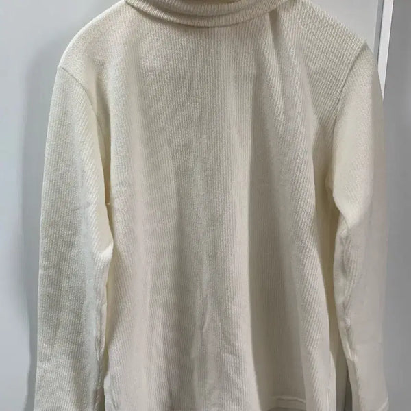 [BUNJANG] Ablley High Neck Ribbed Spandex Turtleneck Knit - Ivory / 에이블리 하이넥 골지 스판 목폴라 니트 아이보리