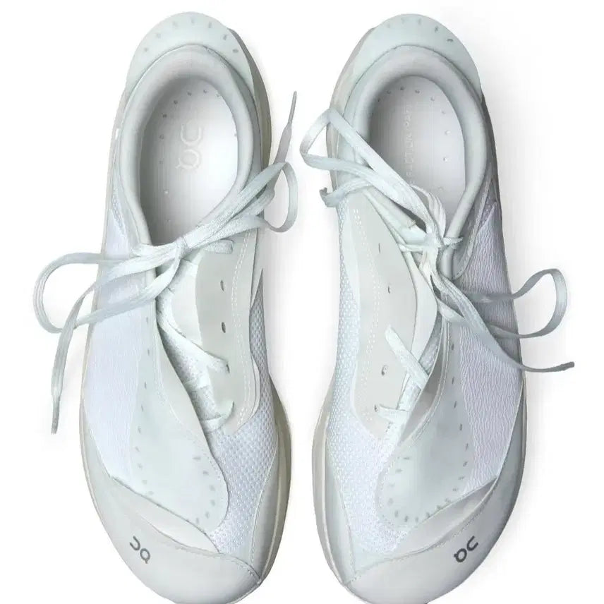 [BUNJANG] On Running Cloudboom Echo 255 White / 온러닝 파프 클라우드붐 볼트 255 화이트