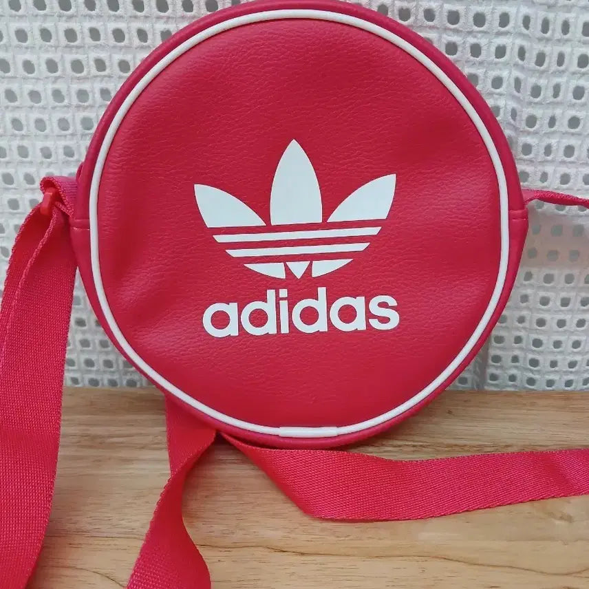 [BUNJANG] Adidas Crossbody Bag / 아디다스 크로스 백
