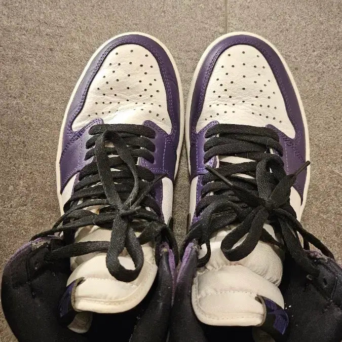 [BUNJANG] Air Jordan 1 High OG Court Purple (265mm) / 에어조던 1 하이 OG 코트 퍼플 265