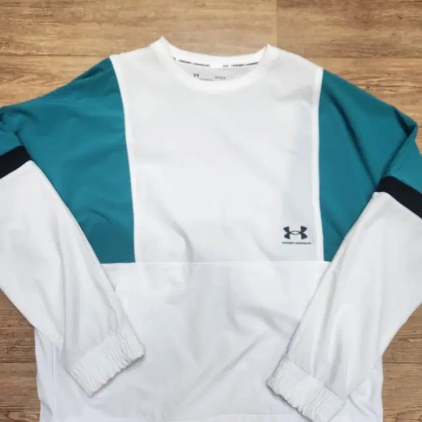 [BUNJANG] Under Armour Windbreaker Sweatshirt White/Teal L / 언더아머바람막이 맨투맨 흰색/청록색