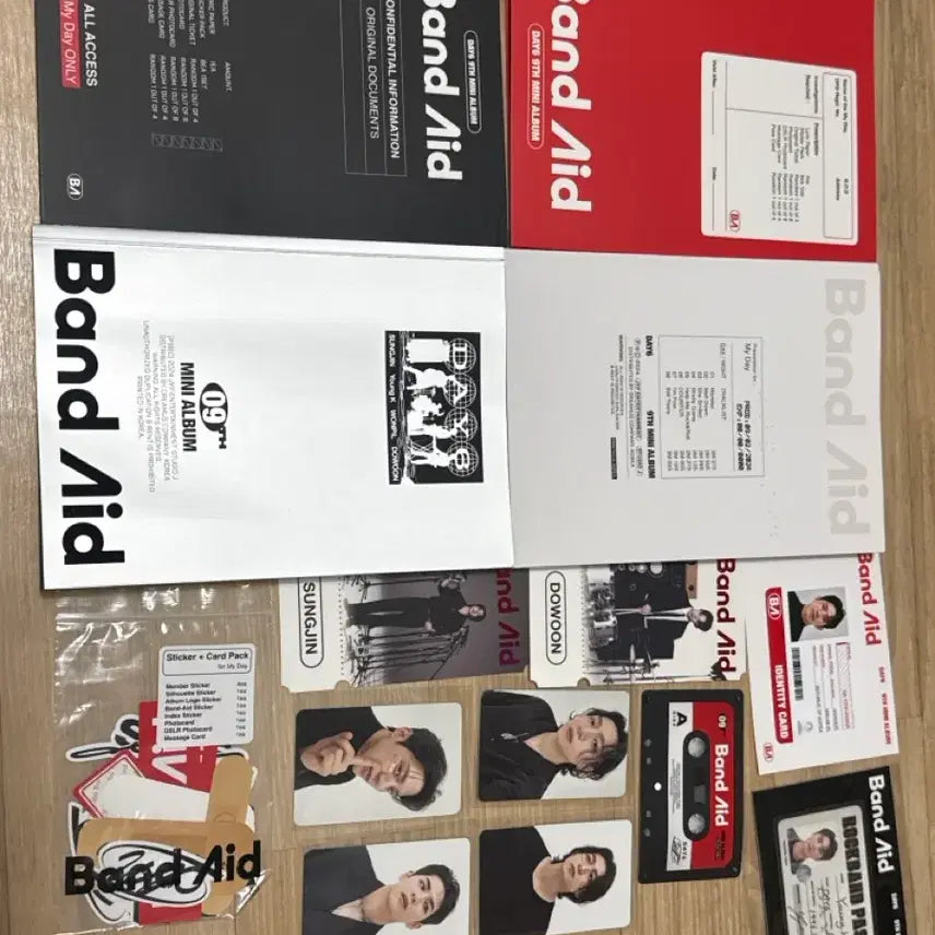 [BUNJANG] DAY6 Mini Album Vol. 9 Band Aid (2 Versions) / DAY6 미니앨범 9집 Band Aid 2종