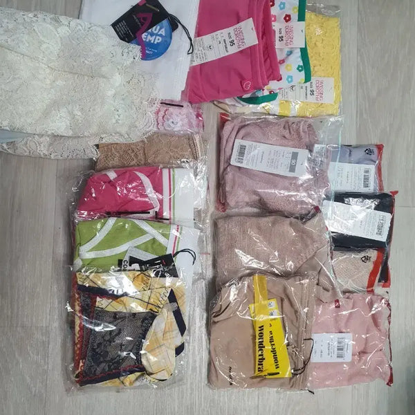 [BUNJANG] Women's Underwear Bundle Set (18 pcs) / 여성 팬티 여러가지 90ㅡ95  합 18장  일괄
