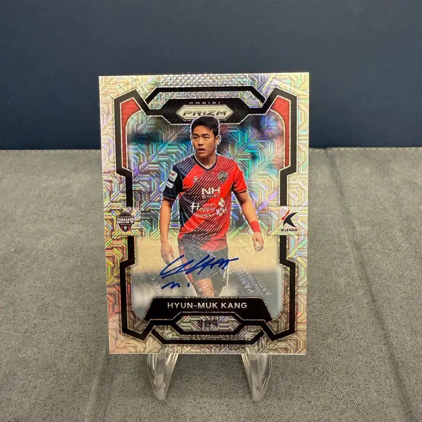 [BUNJANG] Panini 2024 K League Prism Suwon Samsung Kang Hyun-muk 25-Limited Autograph Card / 2024 K리그 프리즘 수원 삼성 강현묵 25한정 모조 오토 카드 D