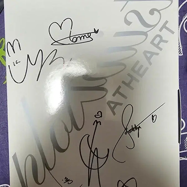 [BUNJANG] ATHEART Non-sale Autographed Album / 앳하트 ATHEART 비매 싸인앨범