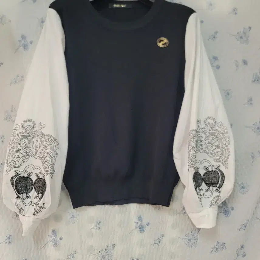 [BUNJANG] Knit T-Shirt / 니트티