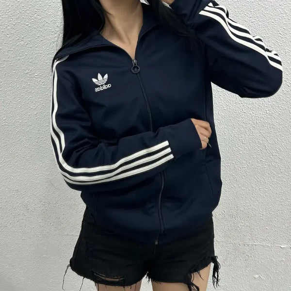 [BUNJANG] Adidas Europa White Line Track Top Navy Size 95 / 아디다스 유로파 화이트라인 네이비 트랙탑 95