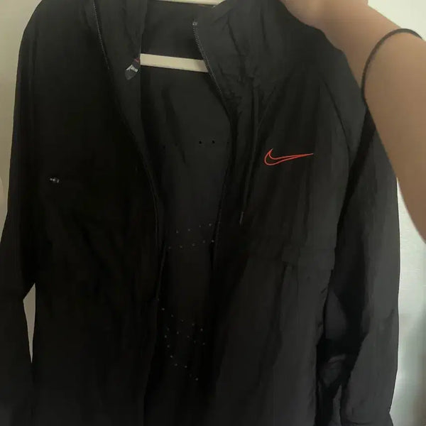 [BUNJANG] Nike Windbreaker Jacket / 나이키 바람막이 팝니다