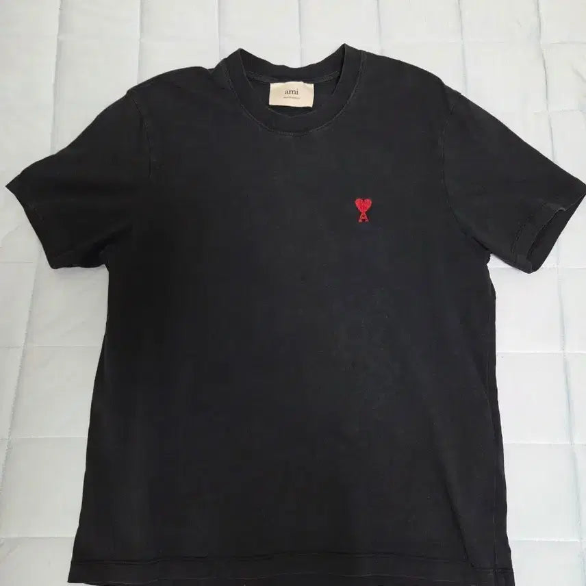 [BUNJANG] AMI Paris Heart Logo Short Sleeve T-Shirt / 아미 하트 로고 반팔티