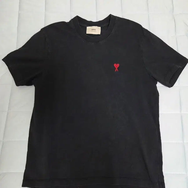 [BUNJANG] AMI Paris Heart Logo Short Sleeve T-Shirt / 아미 하트 로고 반팔티