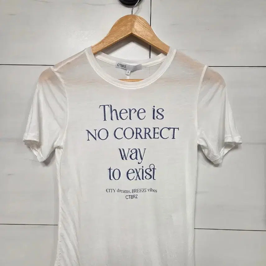 [BUNJANG] CTBRZ Women's Short Sleeve T-Shirt White / CTBRZ 여성 반팔 티셔츠 화이트