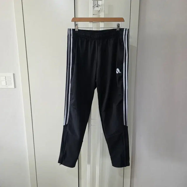 [BUNJANG] Adidas 3-Stripes Training Pants Black / 아디다스 삼선 트레이닝 바지 블랙