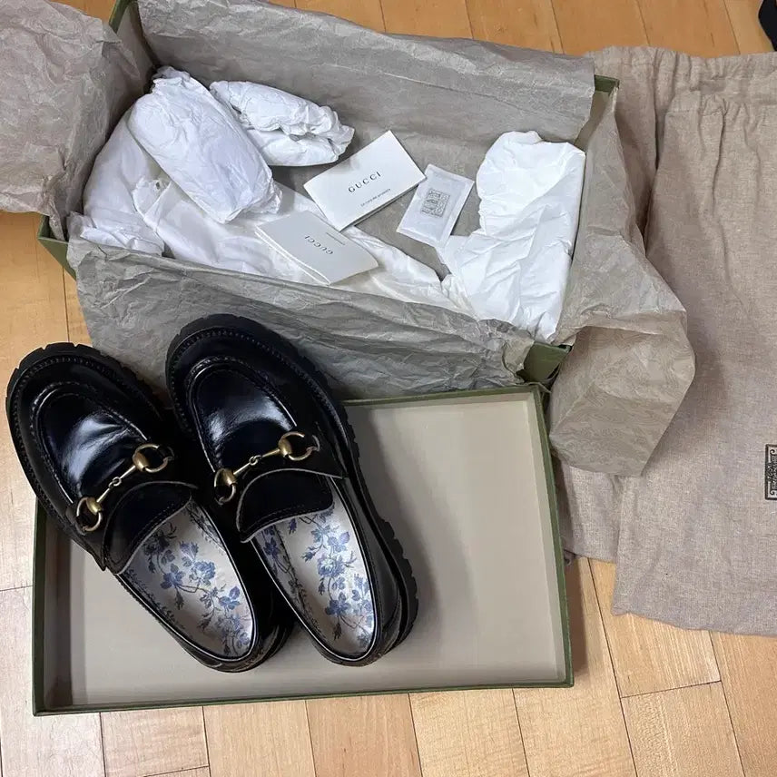 [BUNJANG] Gucci Leather Logo Sole Horsebit Loafers / (정품) 구찌 레더 로그 솔 홀스빗 로퍼