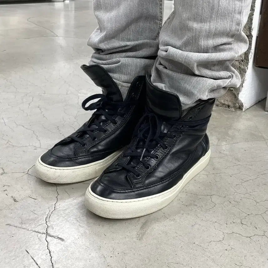 [BUNJANG] WJK Lace-up High-top Sneakers / wjk 레이스업 하이탑 스니커즈