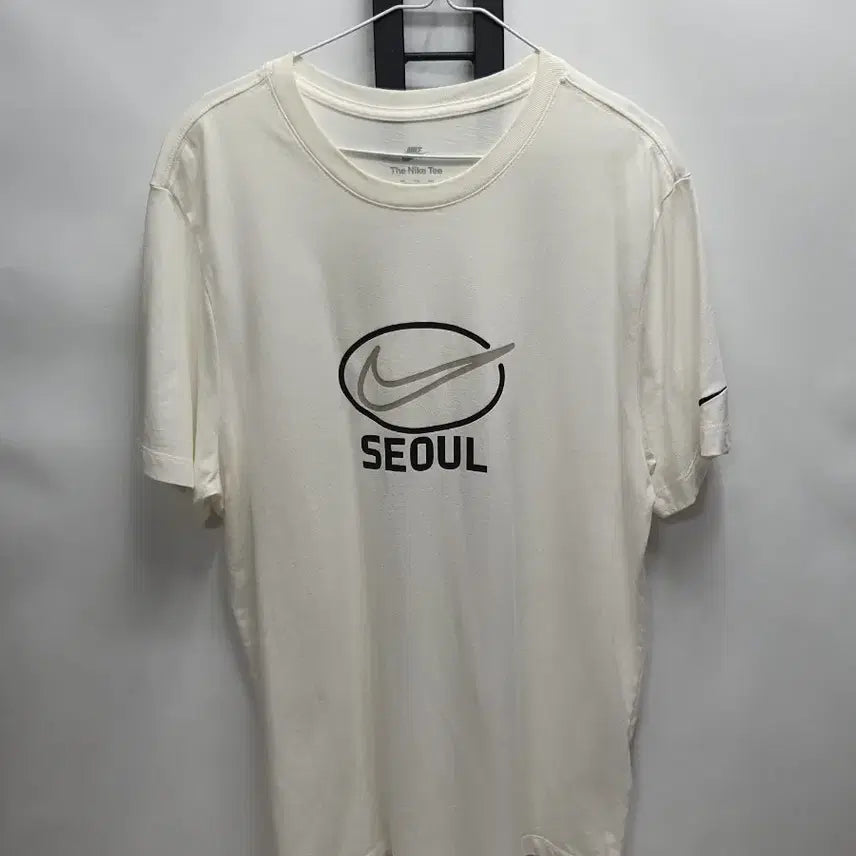 [BUNJANG] Nike Seoul Short Sleeve T-Shirt White XXL / 나이키 반팔티 서울 화이트 xxl