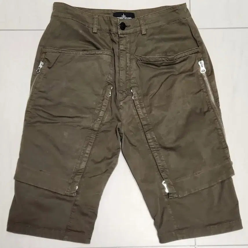 [BUNJANG] Stone Island Shadow Project Khaki Bermuda Pants / 스톤아일랜드 쉐도우프로젝트 카키 버뮤다팬츠