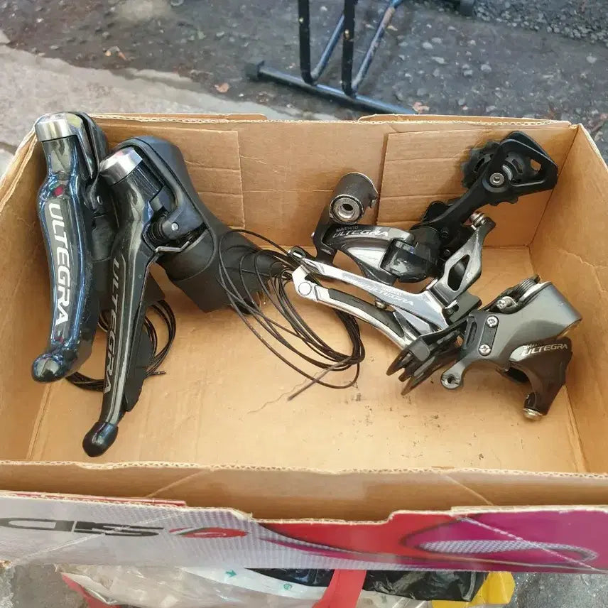 [BUNJANG] Shimano Ultegra Groupset (Shifters, Front & Rear Derailleurs) / 시마노 울테그라 그룹셋 (변속 레버, 앞/뒤 드레일러)