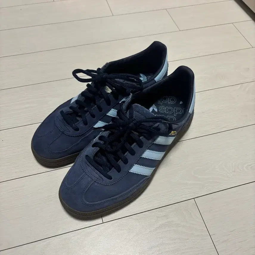 [BUNJANG] Adidas Spezial Navy Sneakers Size 240 / 아디다스 스페지알 네이비 스니커즈 240사이즈