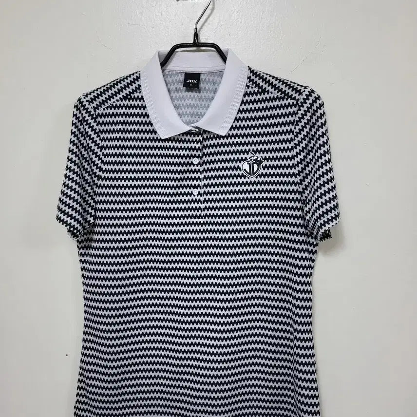 [BUNJANG] JDx Golf Wear Polo Short Sleeve Collar T-shirt Navy White / JDx 골프웨어 폴로 반팔 카라티 네이비 화이트.260702