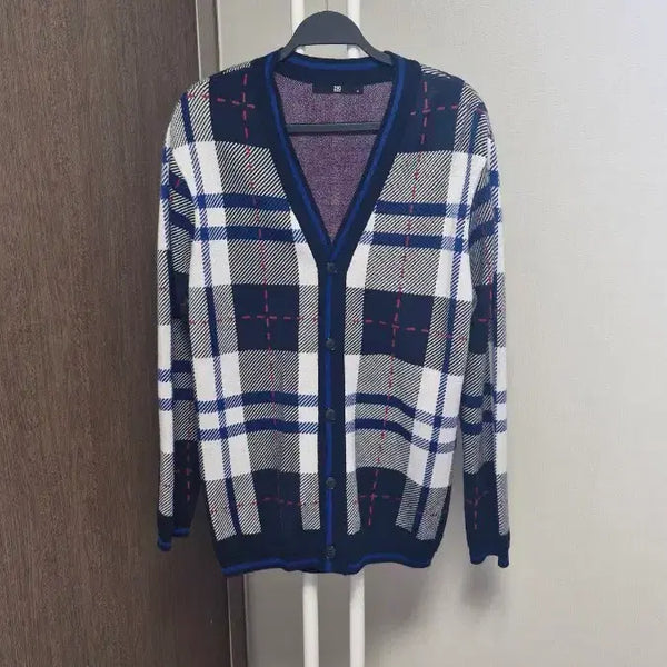[BUNJANG] Ziozia Men's Autumn/Winter Check V-Neck Cardigan Size 95 / 지오송지오(남95) 추동체크브이넥가디건