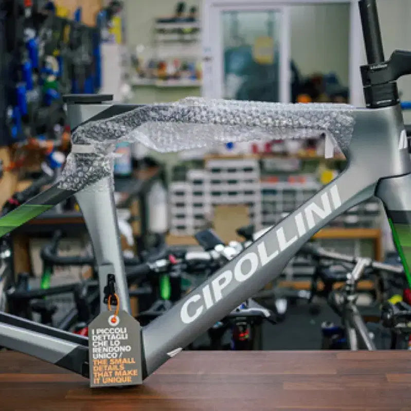 [BUNJANG] Cipollini RB1K AD.ONE Lime New Frame Set with New Handlebar / [판매완료] 치폴리니 RB1K AD.ONE 라임 신품 프레임 판매 (신품핸들바포함)