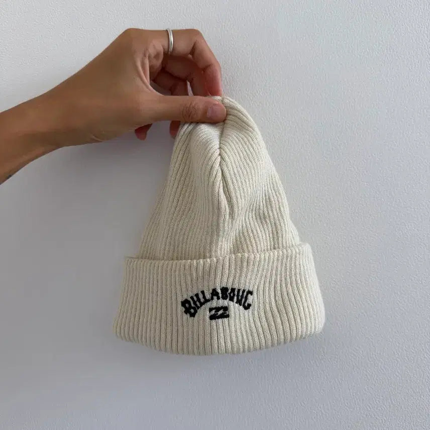 [BUNJANG] Billabong Beanie Beige / 빌라봉 비니 베이지