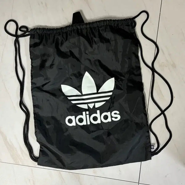 [BUNJANG] Adidas Trefoil 3-Stripes Drawstring Gym Sack Bag / 아디다스 삼선 검정색 조리개 가방 짐색 트레포일