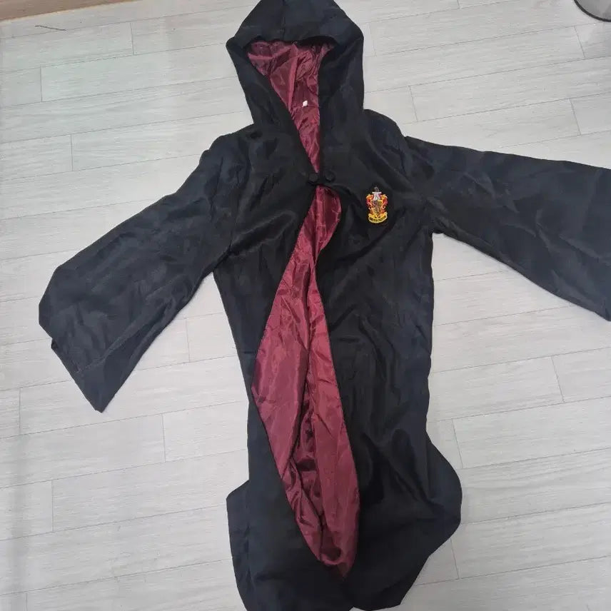[BUNJANG] Harry Potter Gryffindor Robe Costume / 해리포터 그리핀도르 망토