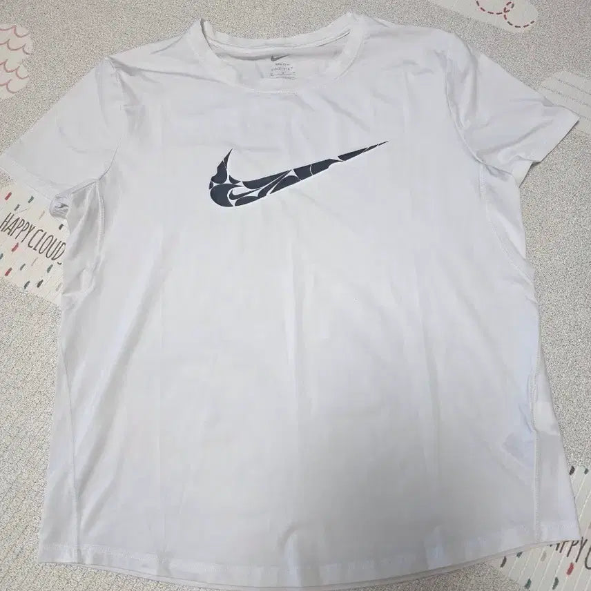 [BUNJANG] Nike One Dri-FIT Running Short Sleeve T-Shirt (Size M) / 나이키 원 드라이핏 러닝 반팔티셔츠 M사이즈
