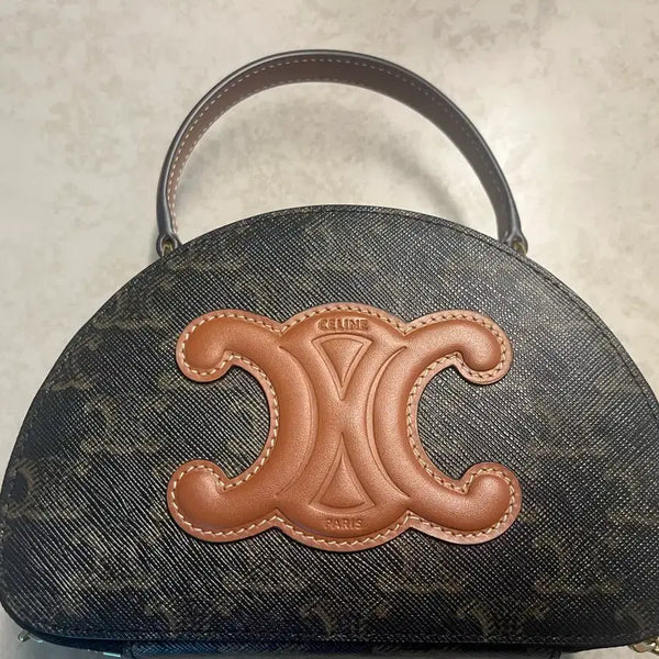 [BUNJANG] Celine Half Moon Bag / 셀린느 하프문백