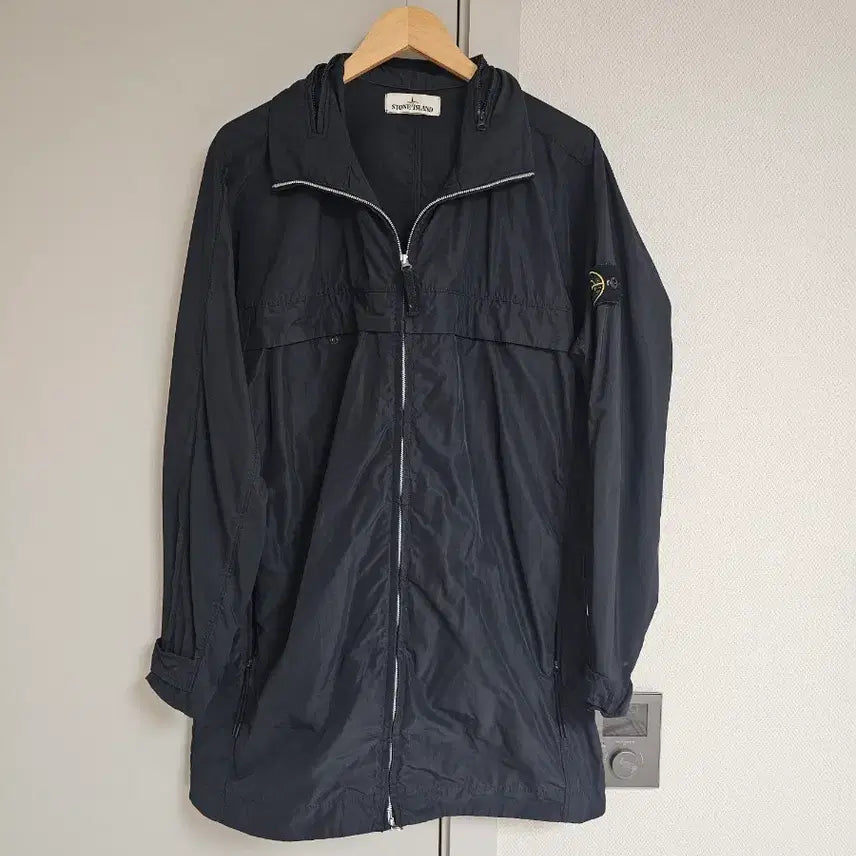 [BUNJANG] Stone Island Windbreaker Nylon Jacket / 스톤아일랜드 바람막이
