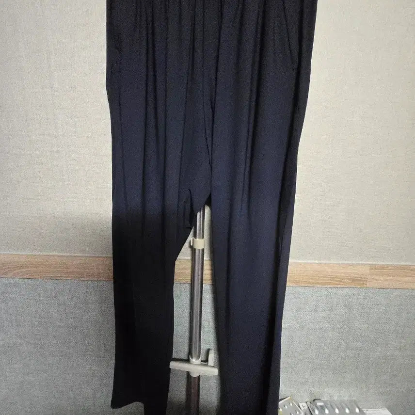 [BUNJANG] Black Wide Fit Training Pants / 블랙 와이드 팬츠