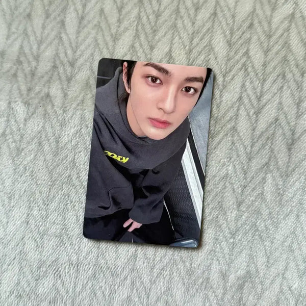 [BUNJANG] Curtis Gunho Photocard / 커르티스 건호 포카