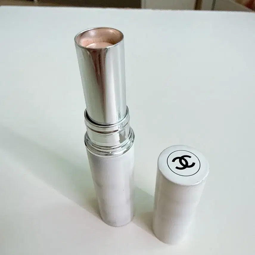 [BUNJANG] Chanel Le Blanc Brightening Stick Concealer / [샤넬] 르블랑 브라이트닝스틱컨실러