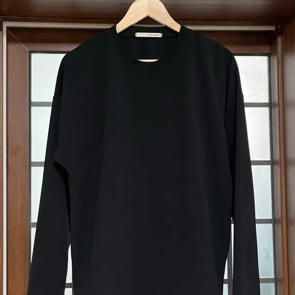 [BUNJANG] Black Oversized Long Sleeve T-Shirt / [FREE] 블랙 오버핏 긴팔티 / 탄탄한 고밀도 원단 / 기장수선