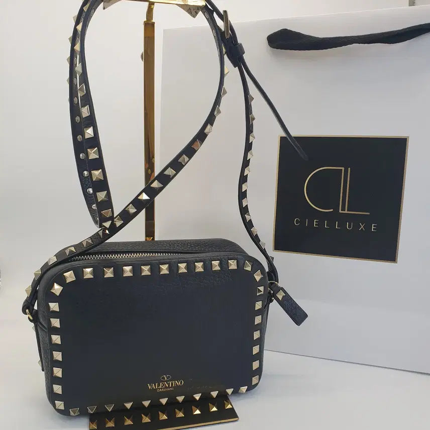 [BUNJANG] Valentino Rockstud Small Crossbody Bag / 정품 발렌티노 락스터드 스몰 크로스백