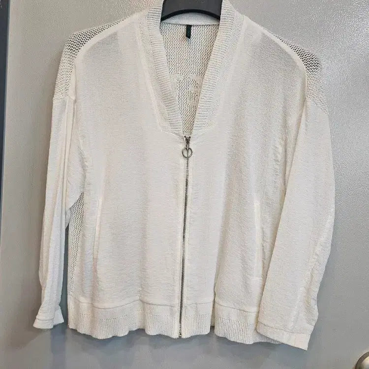 [BUNJANG] United Colors of Benetton Zip-Up Knit Cardigan Size 42 / 베네통 지퍼식 니트가디건  호칭42(가단48-총장54)