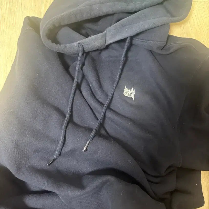 [BUNJANG] Brownbreath Navy Embroidered Hoodie / 브라운브레스후드티