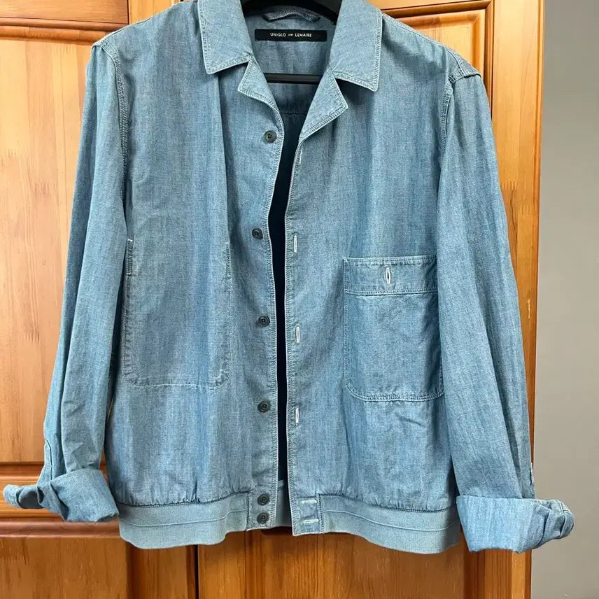 [BUNJANG] Uniqlo x Lemaire Work Denim Shirt / 유니클로 x 르메르 워크 데님 셔츠