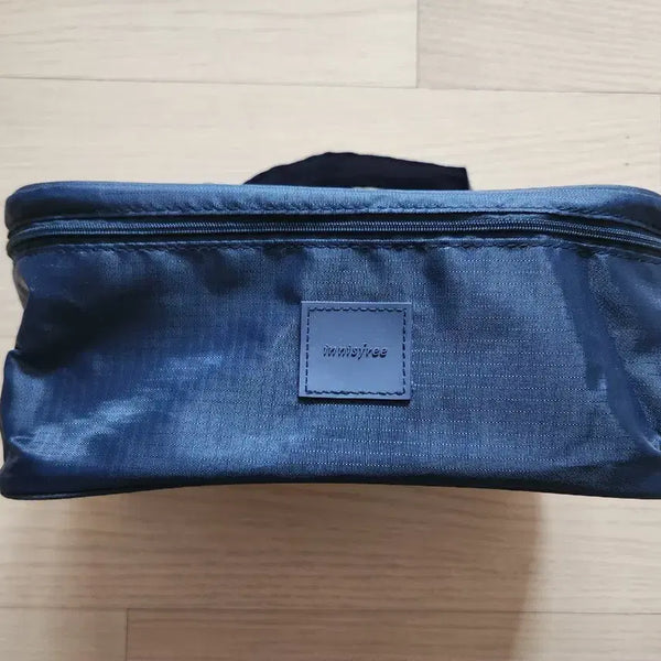 [BUNJANG] Innisfree Square Travel Pouch (Navy) / 사각 트래블파우치(네이비)